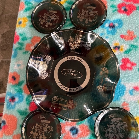 Cleveland Engine Plants Ford Plate and Coasters - Picture 4 of 4